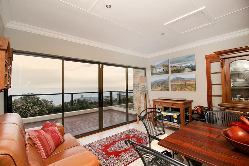 5 Bedroom Property for Sale in Village On Sea Western Cape